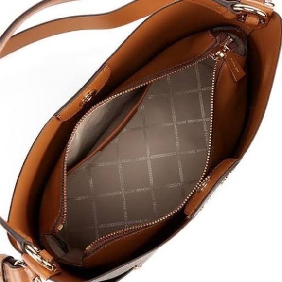 Michael kors handbag - Picture 5 of 5